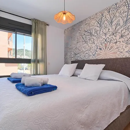 Cuarenta Y Tres By Aguilarent Apartament