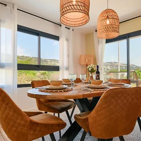 Cuarenta Y Tres Apartment Javea