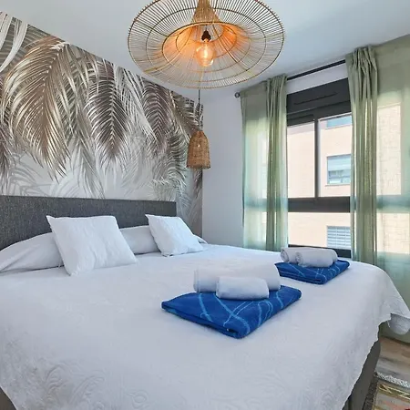 Cuarenta Y Tres By Aguilarent *